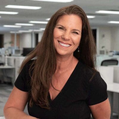 Nancy Datan DataStory: A Data Storytelling Book | Duarte